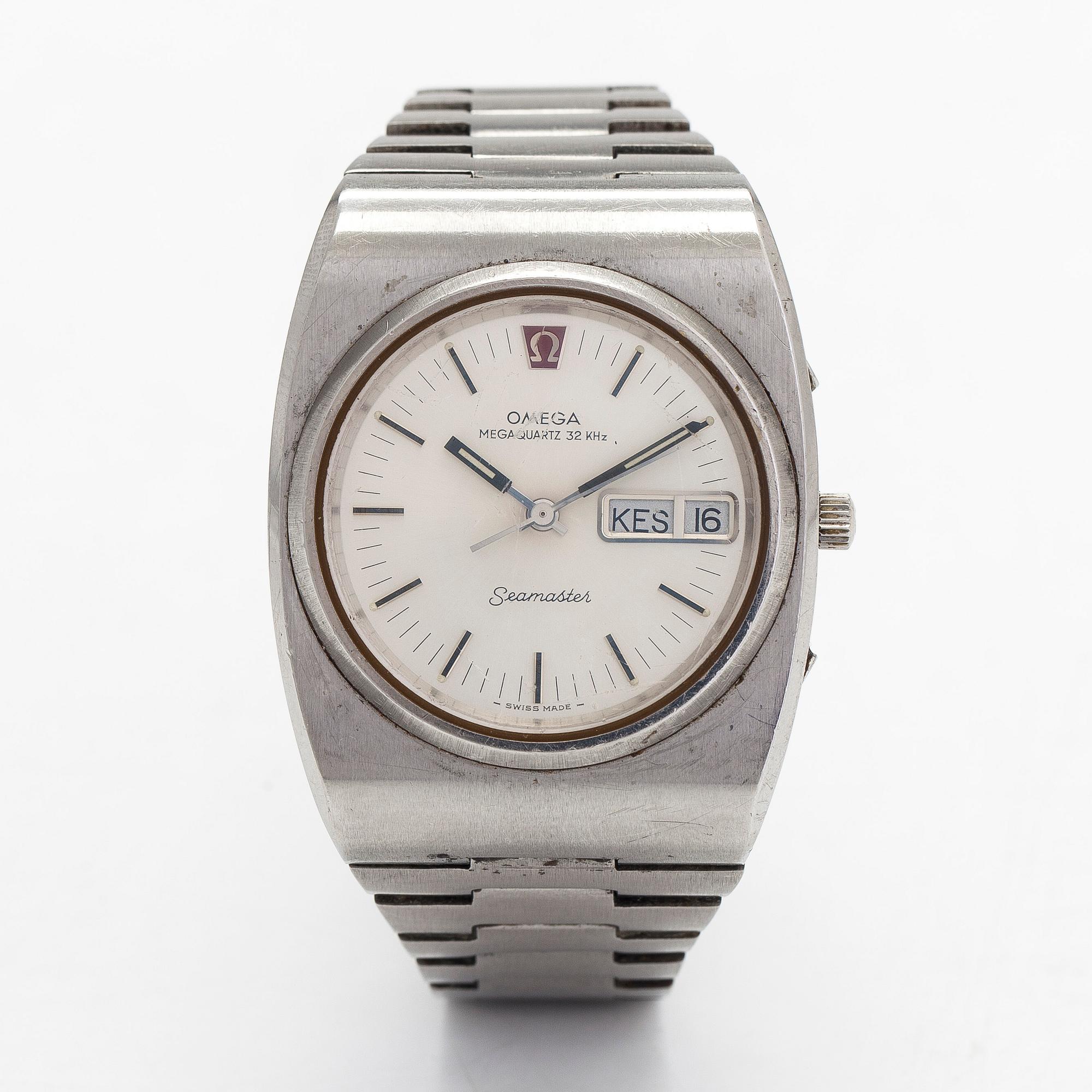 Omega Seamaster Megaquartz 32 KHz wristwatch 38 mm. Bukowskis