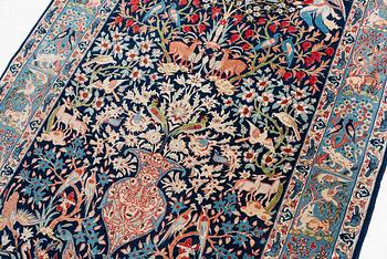 Carpet. Isfahan. figural, approx. 167 x 108 cm.