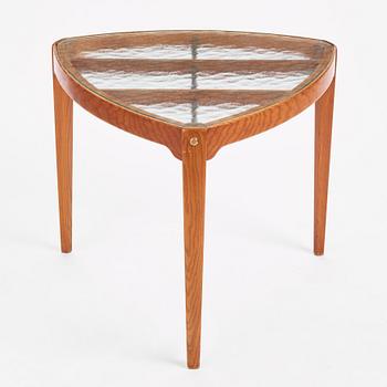 Otto Schulz, a Swedish Modern coffee table, Boet, Gothenburg 1940s.