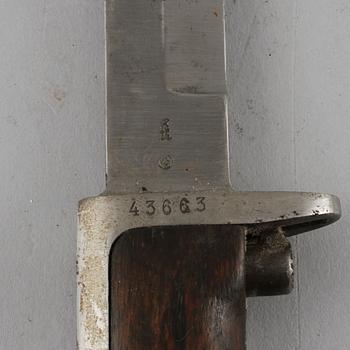 BAJONETTER, ett par, Sverige, 1900-tal.