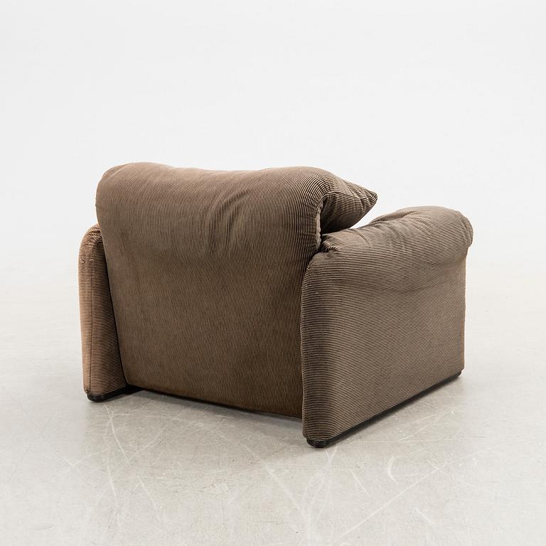 Vico Magistretti, armchair "Maralunga", for Cassina late 20th century.