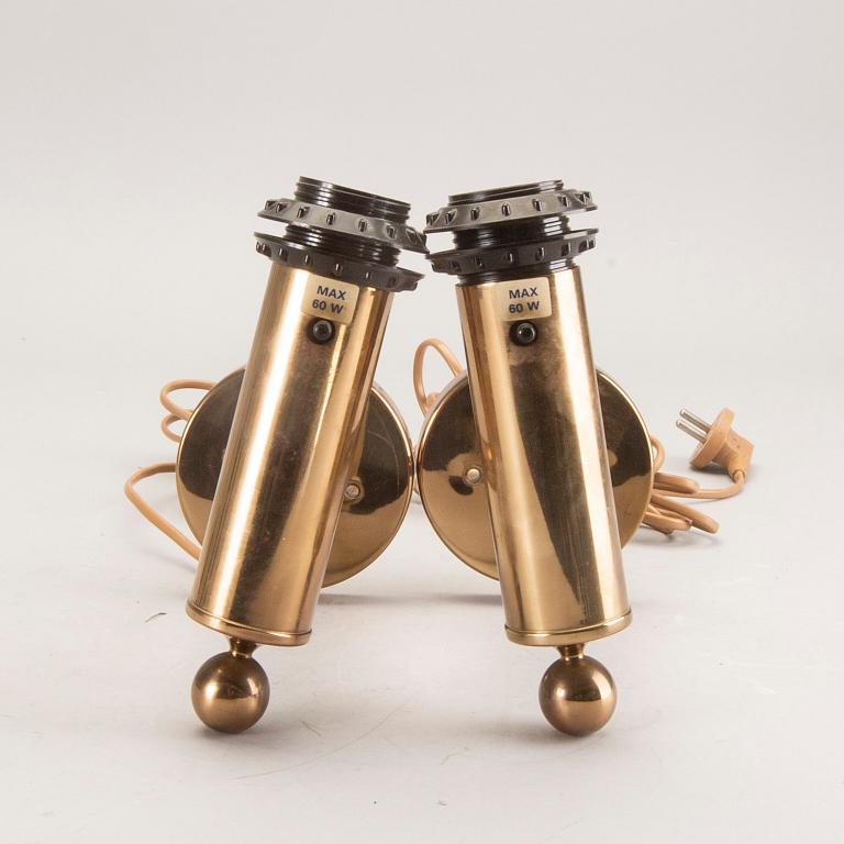 Wall lamps, a pair, "V-18", Bergboms, second half of the 20th century.