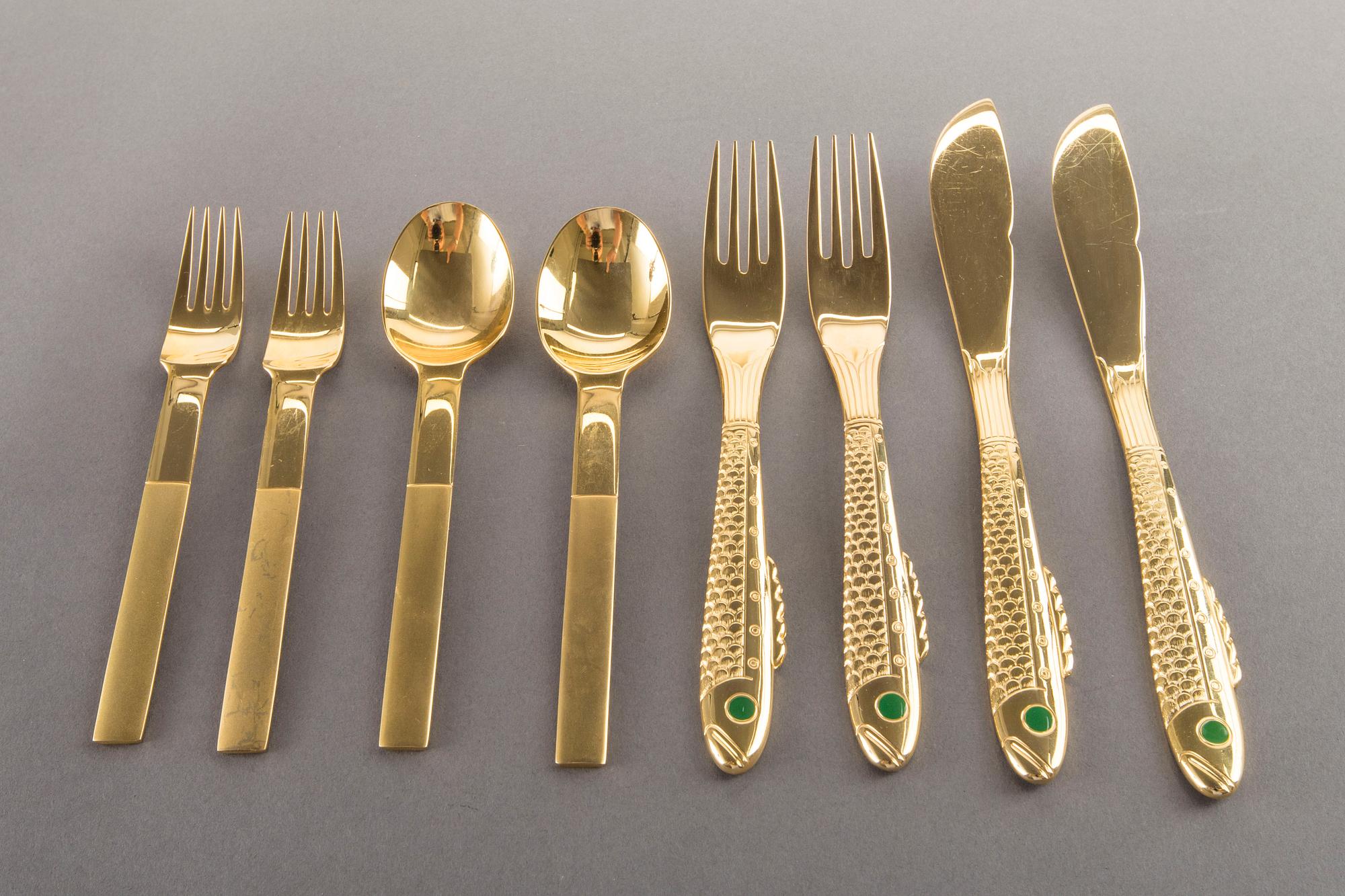 51 PIECES GUNNAR CYRÉN "NOBEL" CUTTLERY, gilt steel, by Yamazaki.
