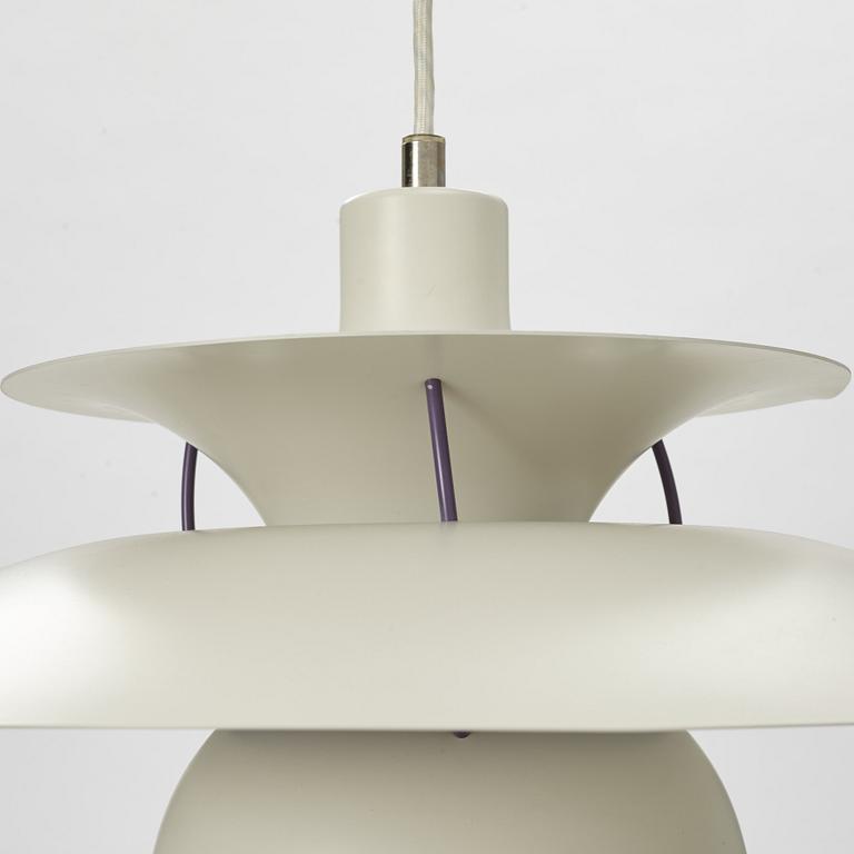 Poul Henningsen, taklampa, "PH 5", Louis Poulsen, Danmark.