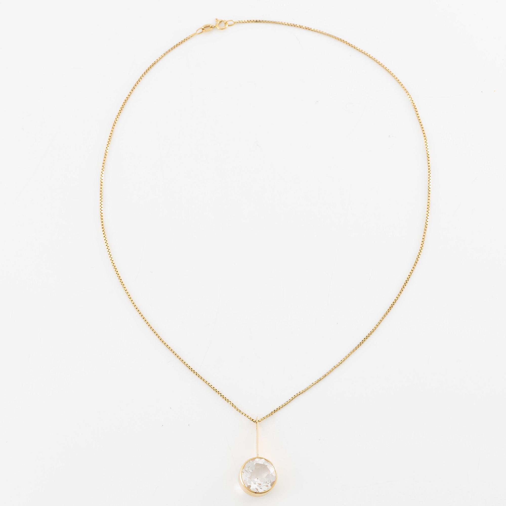 Pendant, 18K gold with rock crystal, chain Balestra 18K gold.