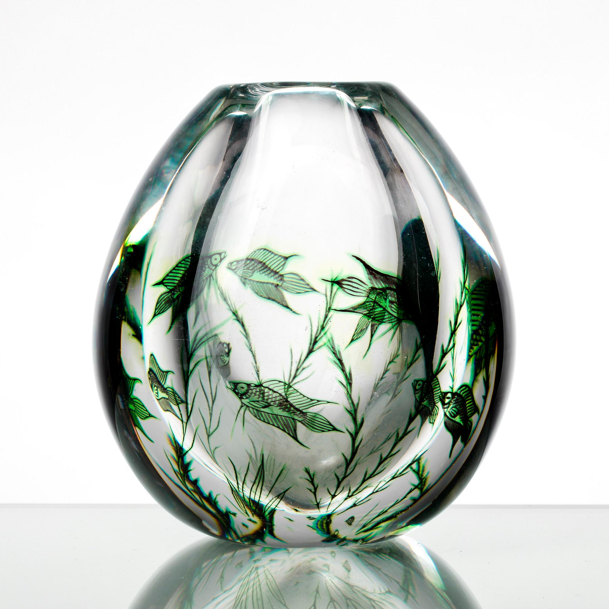 VAS. Glas. Fiskgraal, Edward Hald, Orrefors, 1900-talets andra hälft.
