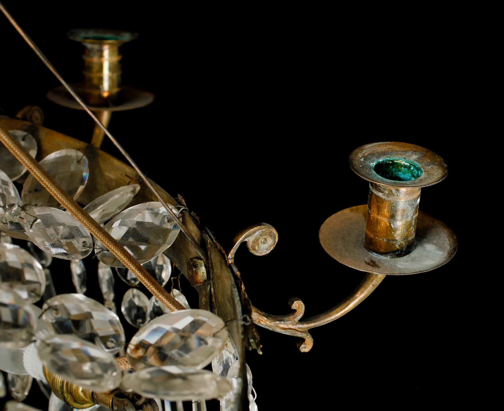 LJUSKRONA, Karl-Johan, 1800-talets första hälft. Höjd ca 80 cm.