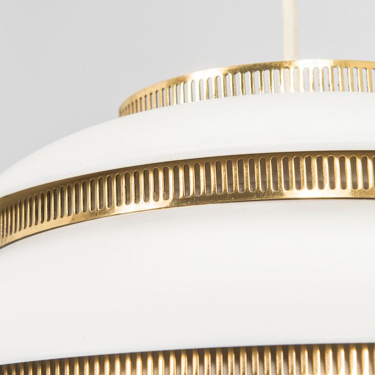 Alvar Aalto, a pendant lamp A332, 'Beehive' for Valaistustyö.