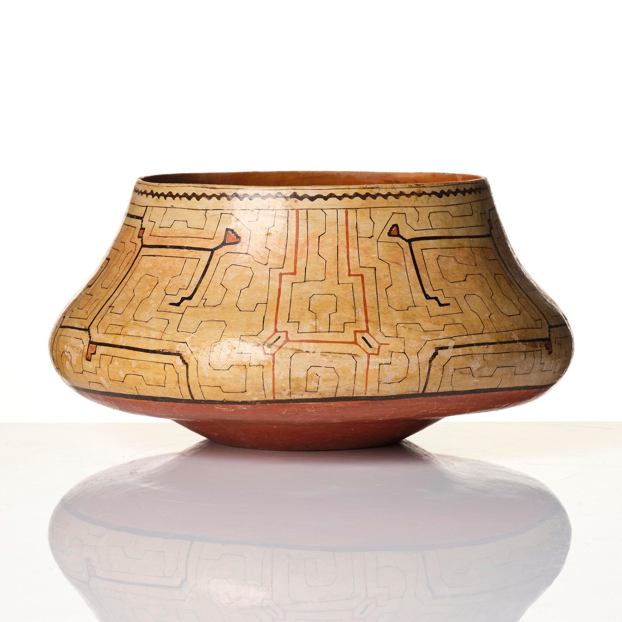 Skål, keramik. Sydamerica, Shipibo-folket, Peru, 1900-tal.