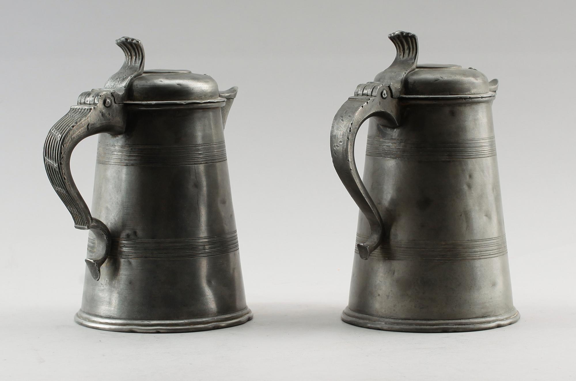 KANNOR, 2 st, tenn, otydliga stämplar, 1800-tal.