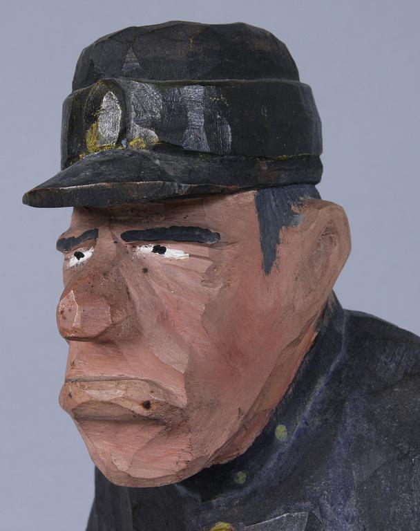 FIGUR, trä, otydl sign o dat "1937".