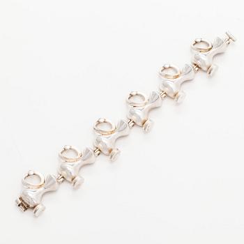 Jorma Laine, armband, silver, Turun Hopea, Åbo 1973.