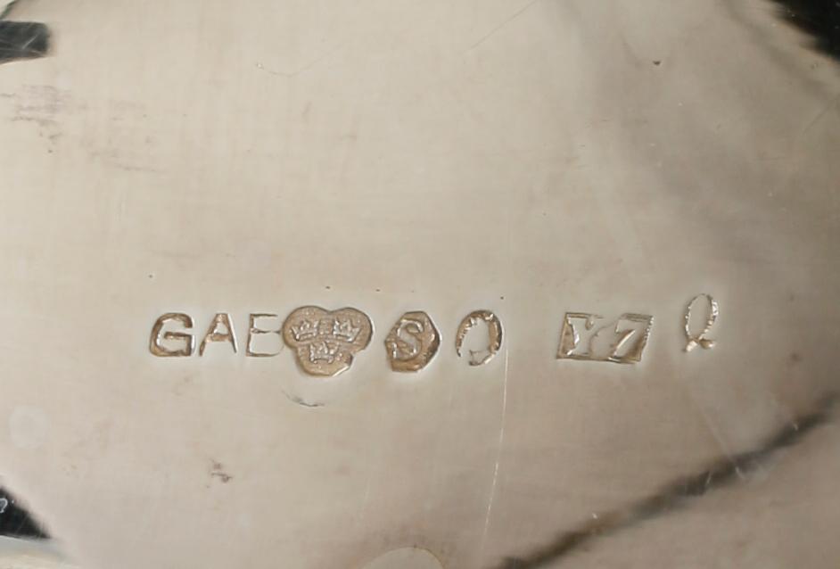 KAFFESERVIS, 3 delar. Silver. Guldsmedsaktiebolaget GAB, Stockholm 1925. Total vikt ca 1065 gram.