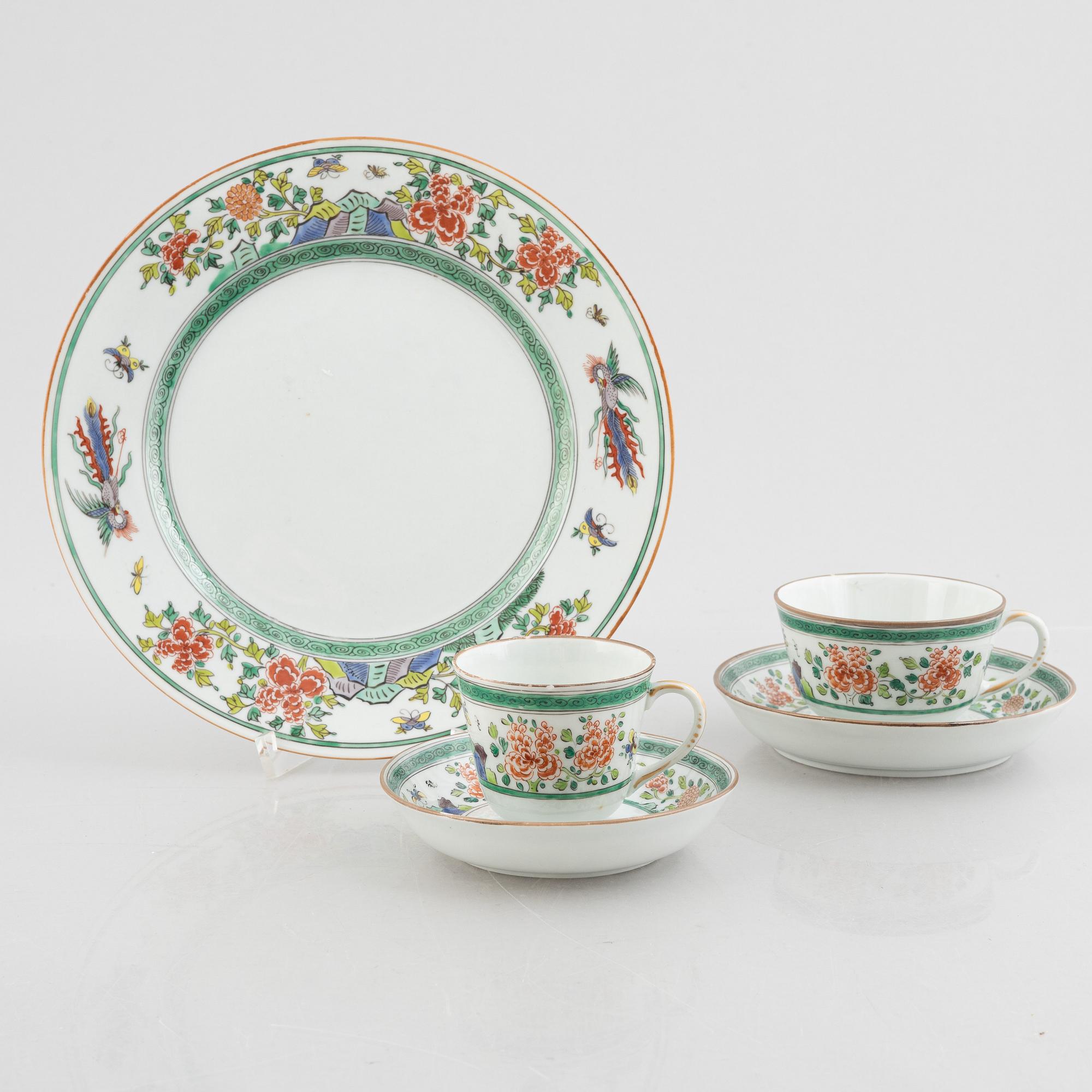 Service pieces, 46 pieces, porcelain, Samson, Paris,  France, 19th century.