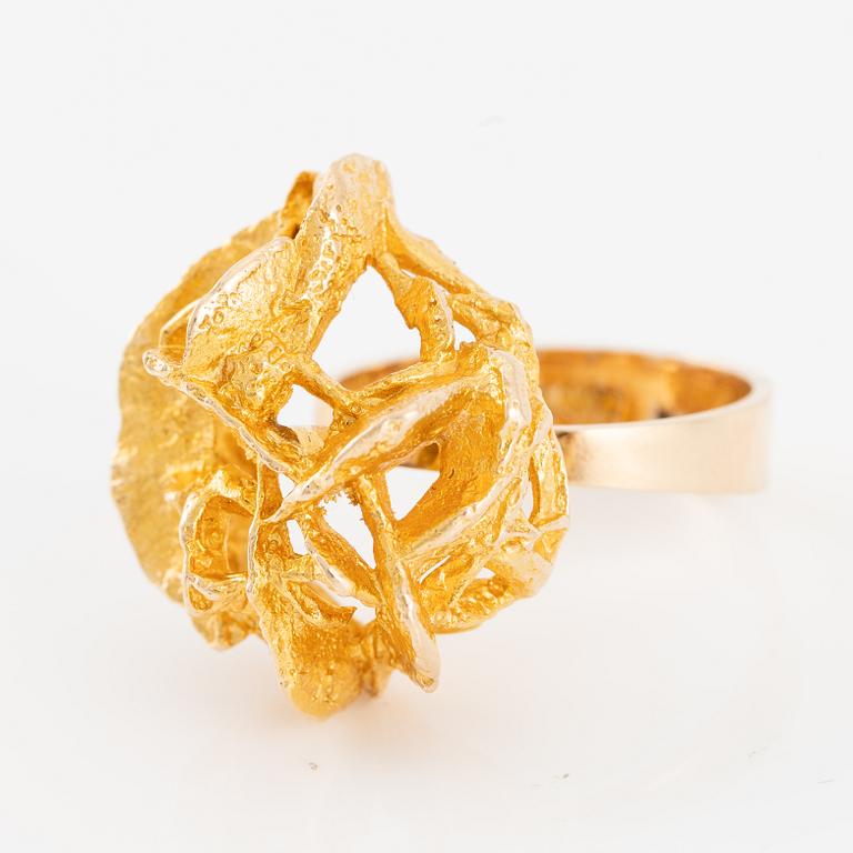 Lapponia ring 14K gold, design Björn Weckström.