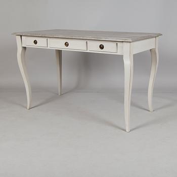 SKRIVBORD, rokokostil, 1900-talets andra hälft.