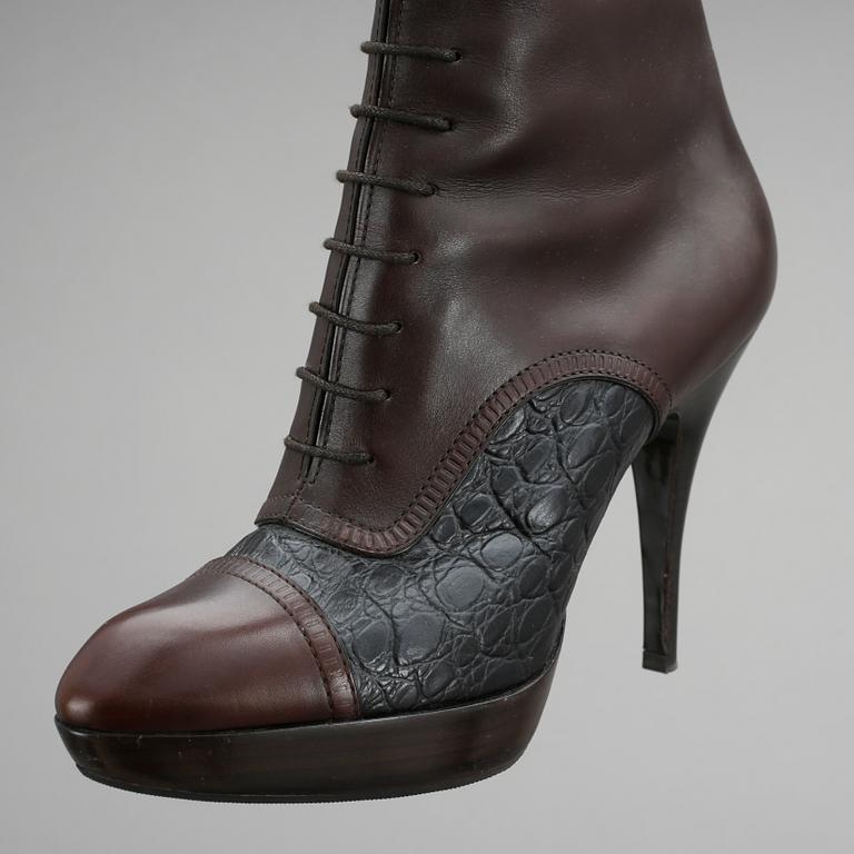 STÖVLAR, Louis Vuitton.