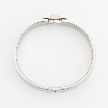 Hermès, bangle, "Clic H PM", silver coloured metal and white enamel.