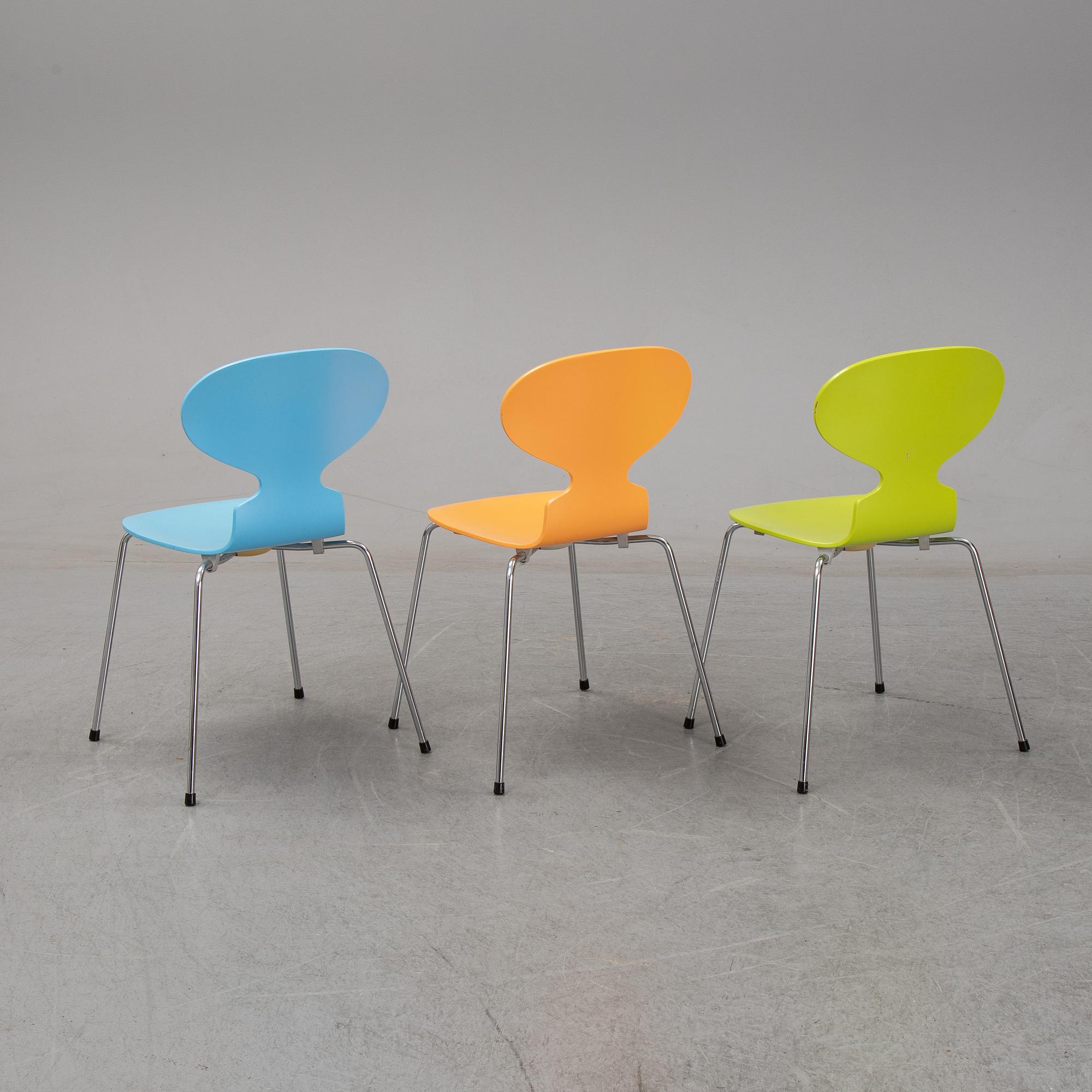Arne Jacobsen, stolar 6 st "Myran", Fritz Hansen, 1995.