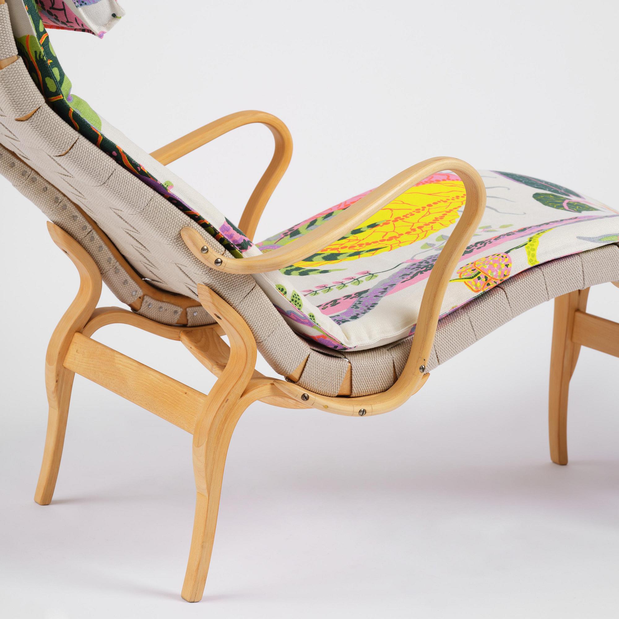 Bruno Mathsson, a "Pernilla 3" lounge chair, Firma Karl Mathsson, Värnamo, Sweden, 1940s.