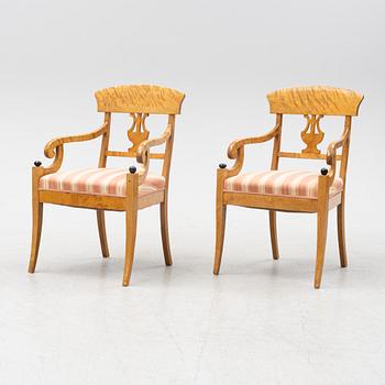 Karmstolar, ett par, Karl Johan, 1800-talets mitt.