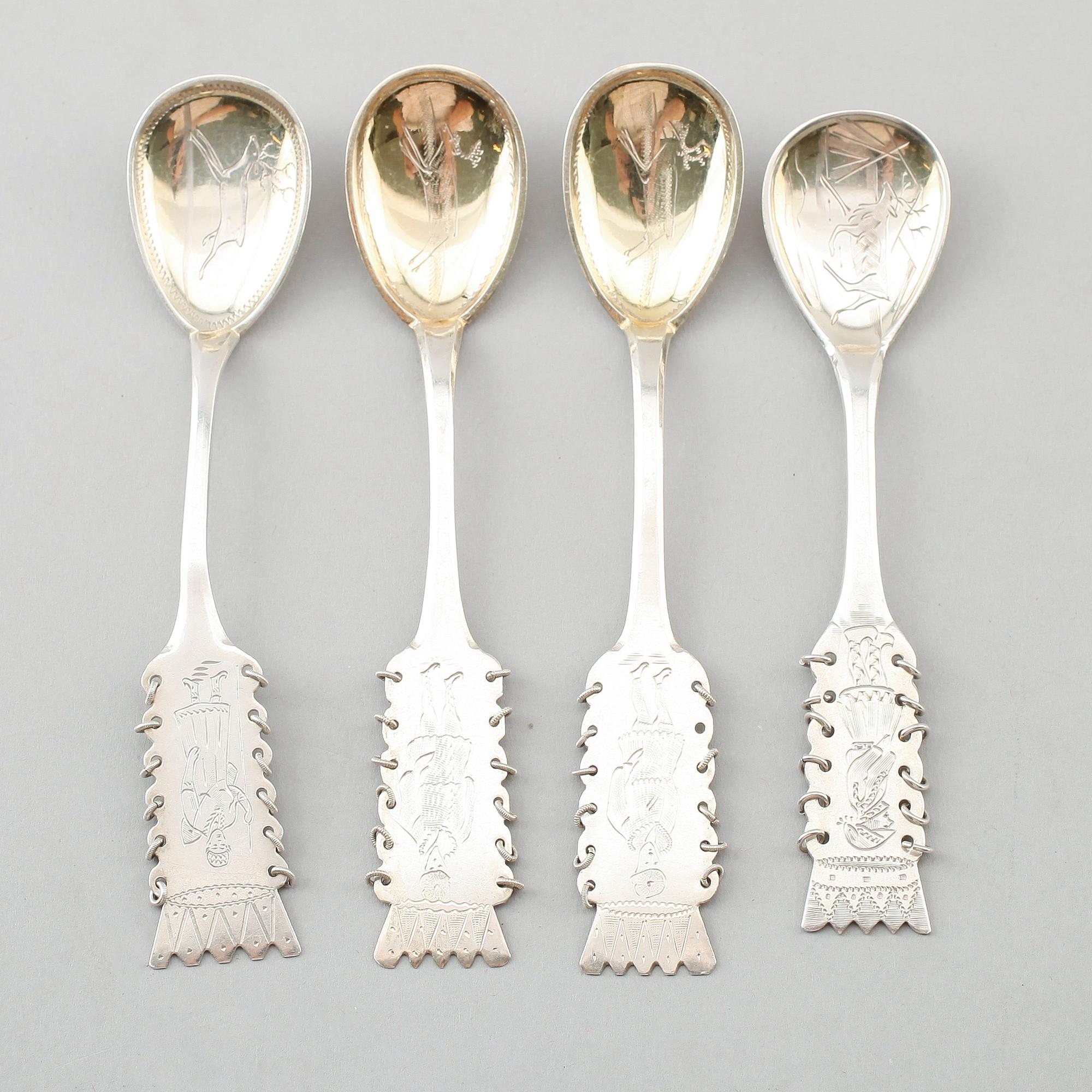 KAFFESKEDAR, 12 st snarlika, samemodell, bolidensilver, 1930/40-tal. Vikt ca 147 gram.