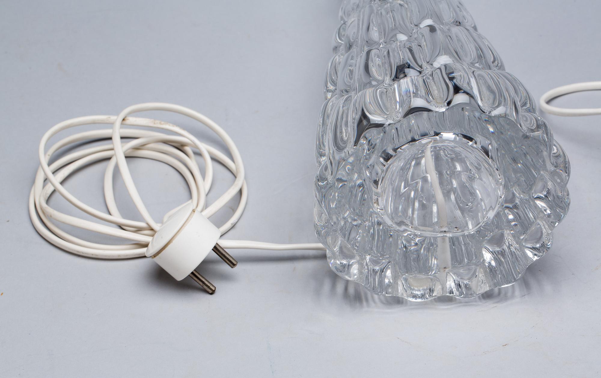 BORDSLAMPOR, ett par, Carl Fagerlund, Orrefors.