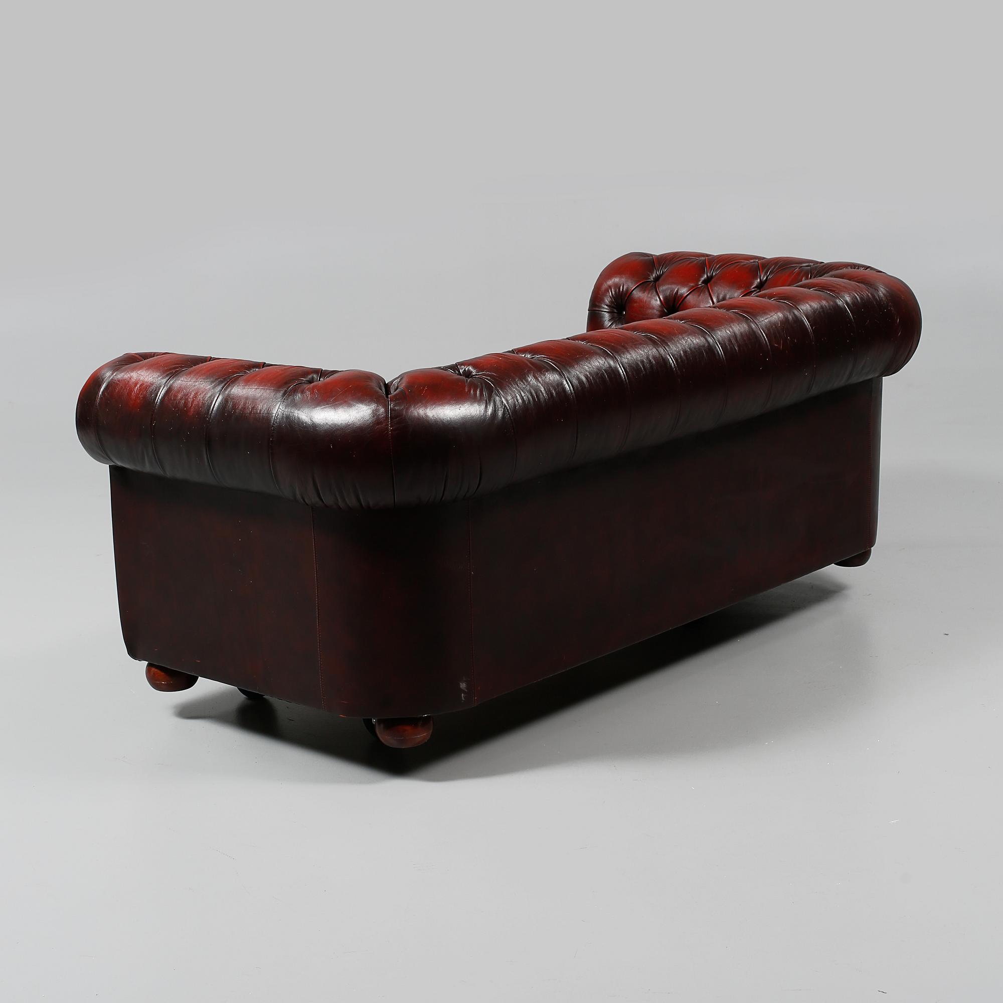 SOFFA, Chesterfield, 1900-talets andra hälft.
