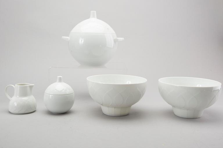 BJÖRN WIINBLAD, servis ca 72 dlr  "Lotus", Rosenthal Tyskland 1900-talets andra hälft porslin.