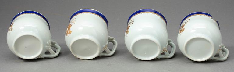 CREMEKOPPAR, 4 st, Kompaniporslin, 17/1800-tal.