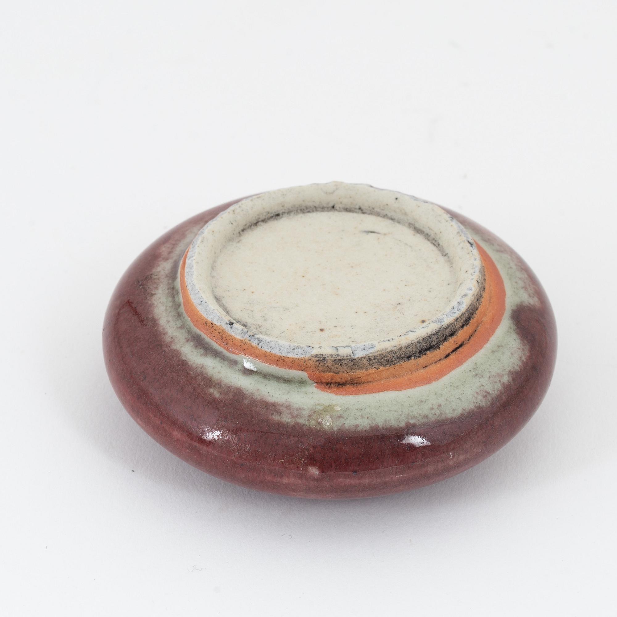 Penselbad, porslin. Sen Qingdynasti.