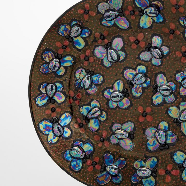 Birger Kaipiainen, a decorative ceramic plate, signed Kaipiainen Arabia.