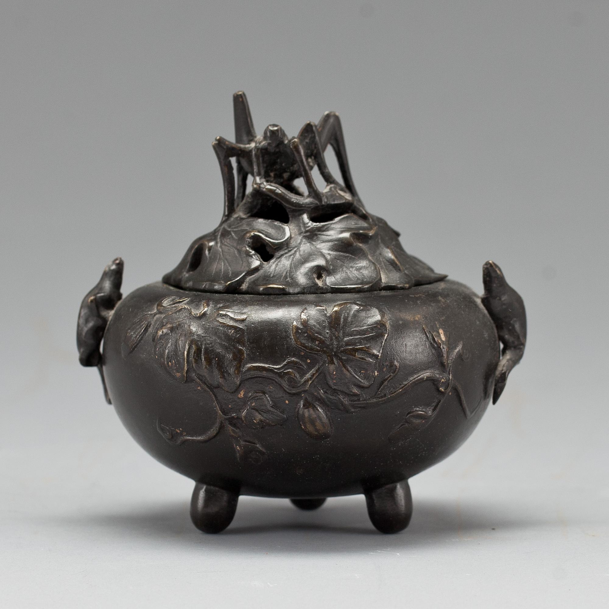 SYRSABUR, brons. Kina, 1800-talets slut.