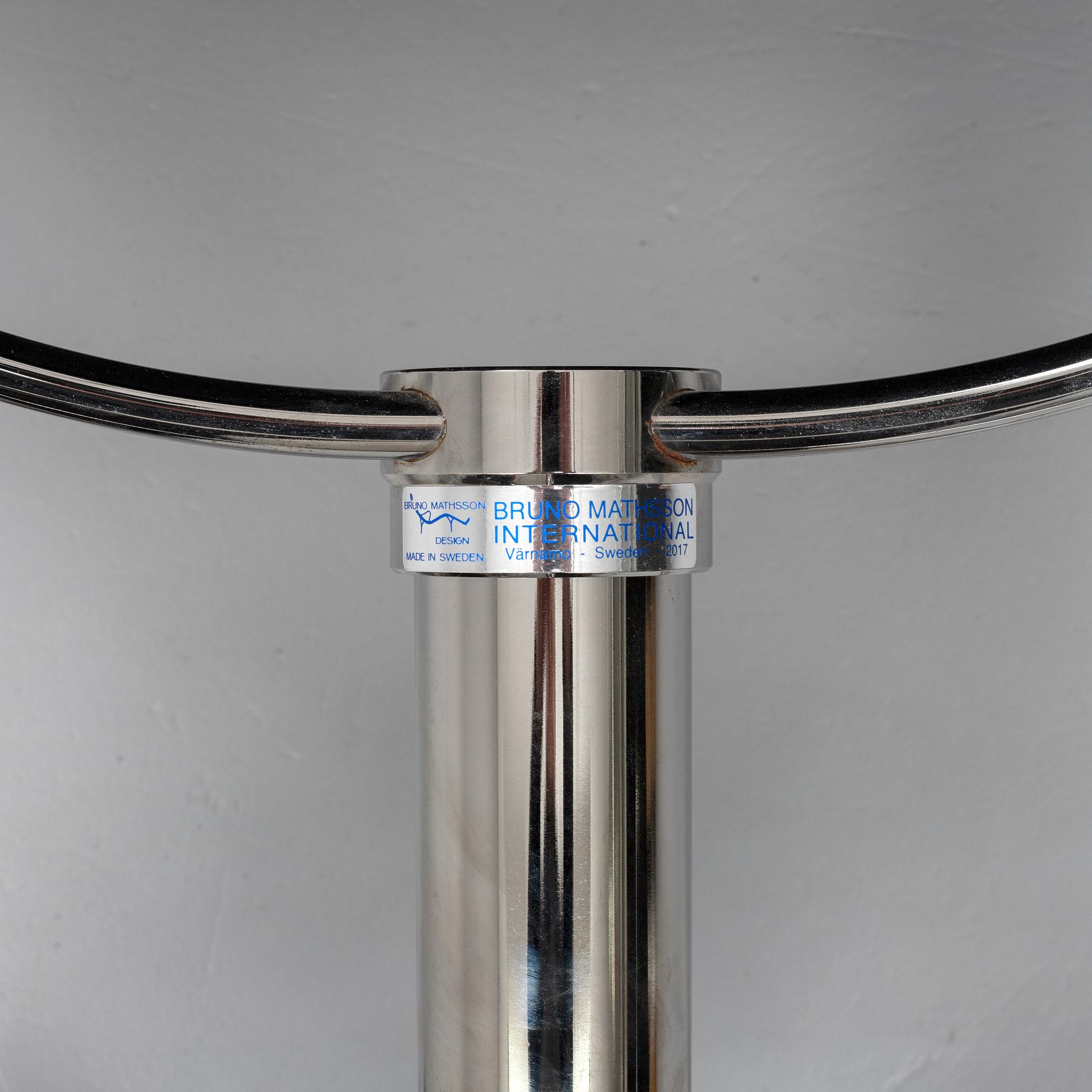 Bruno Mathsson, a 'Jetson 69' stool.