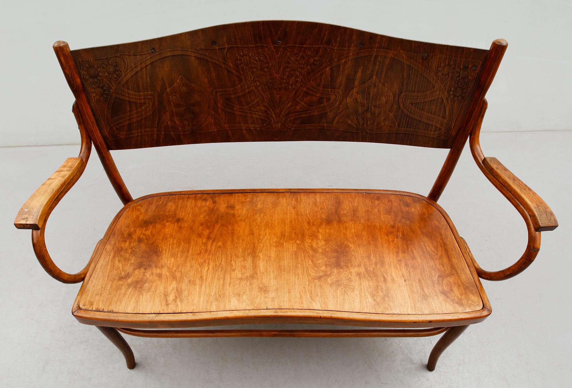 SOFFA, Thonet, 1900-talets början.