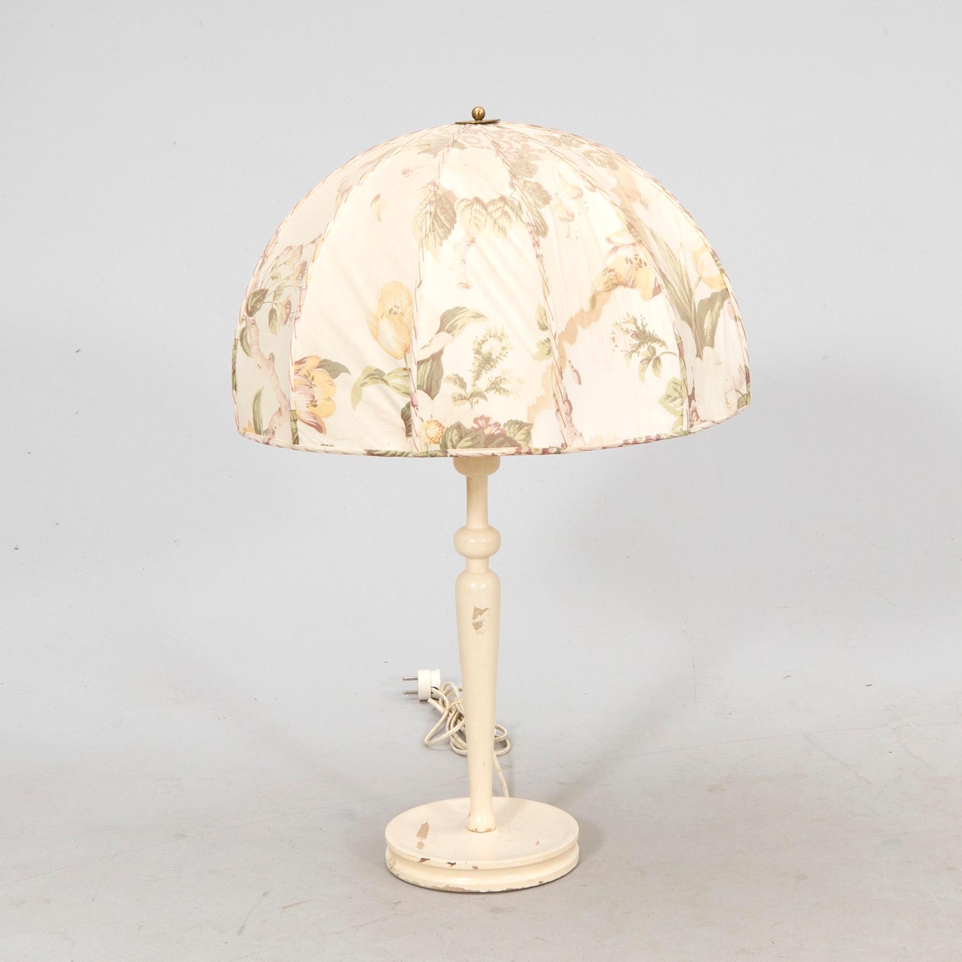 Josef Frank, a table lamp model no 2563 Firma Svenskt Tenn, Sweden.