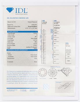 An 18K gold ring, with a brilliant-cut diamond approximately 1.11 ct with IDL certificate.