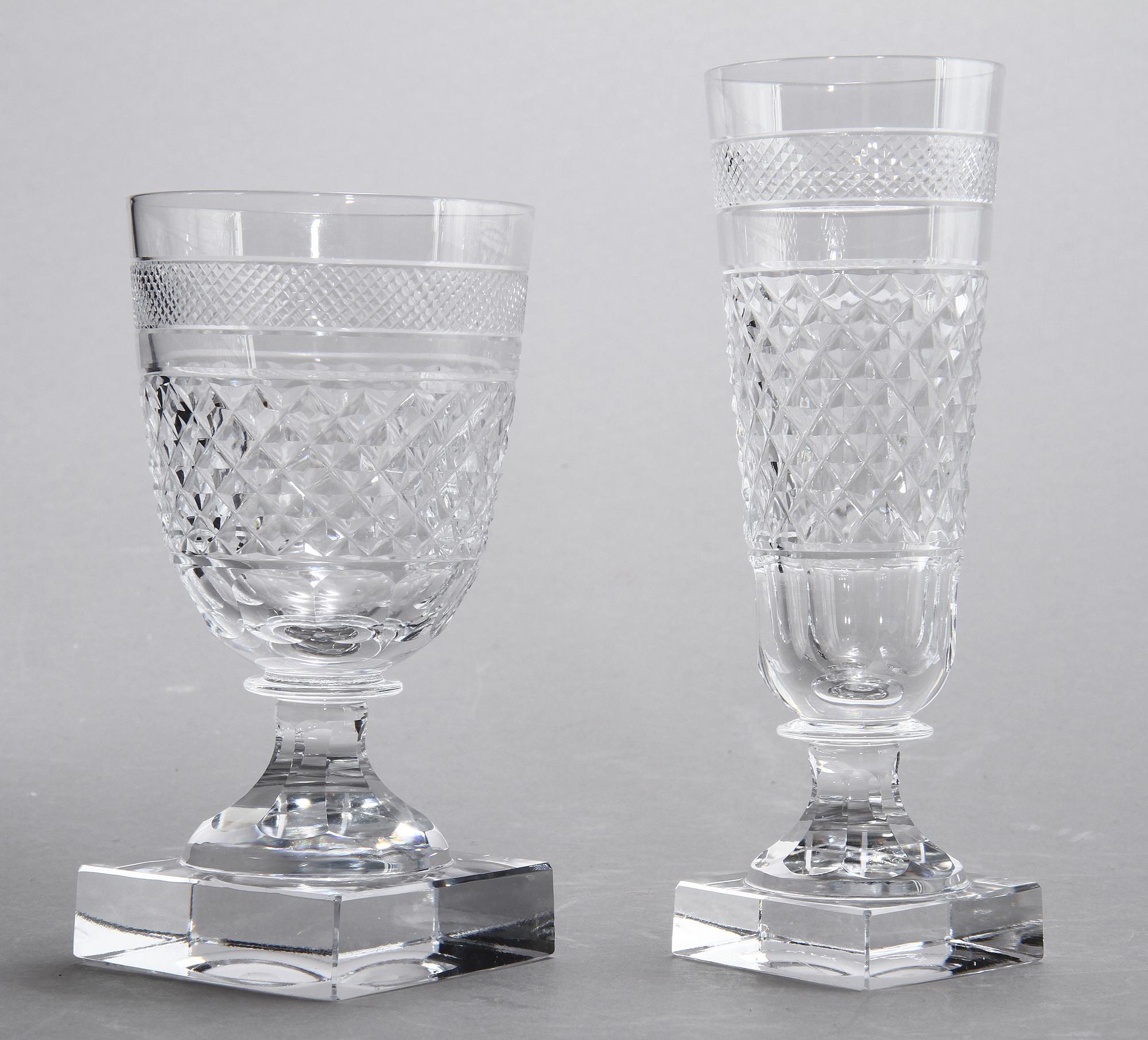 GLASSERVIS, 58 delar, "Kent", Kosta.