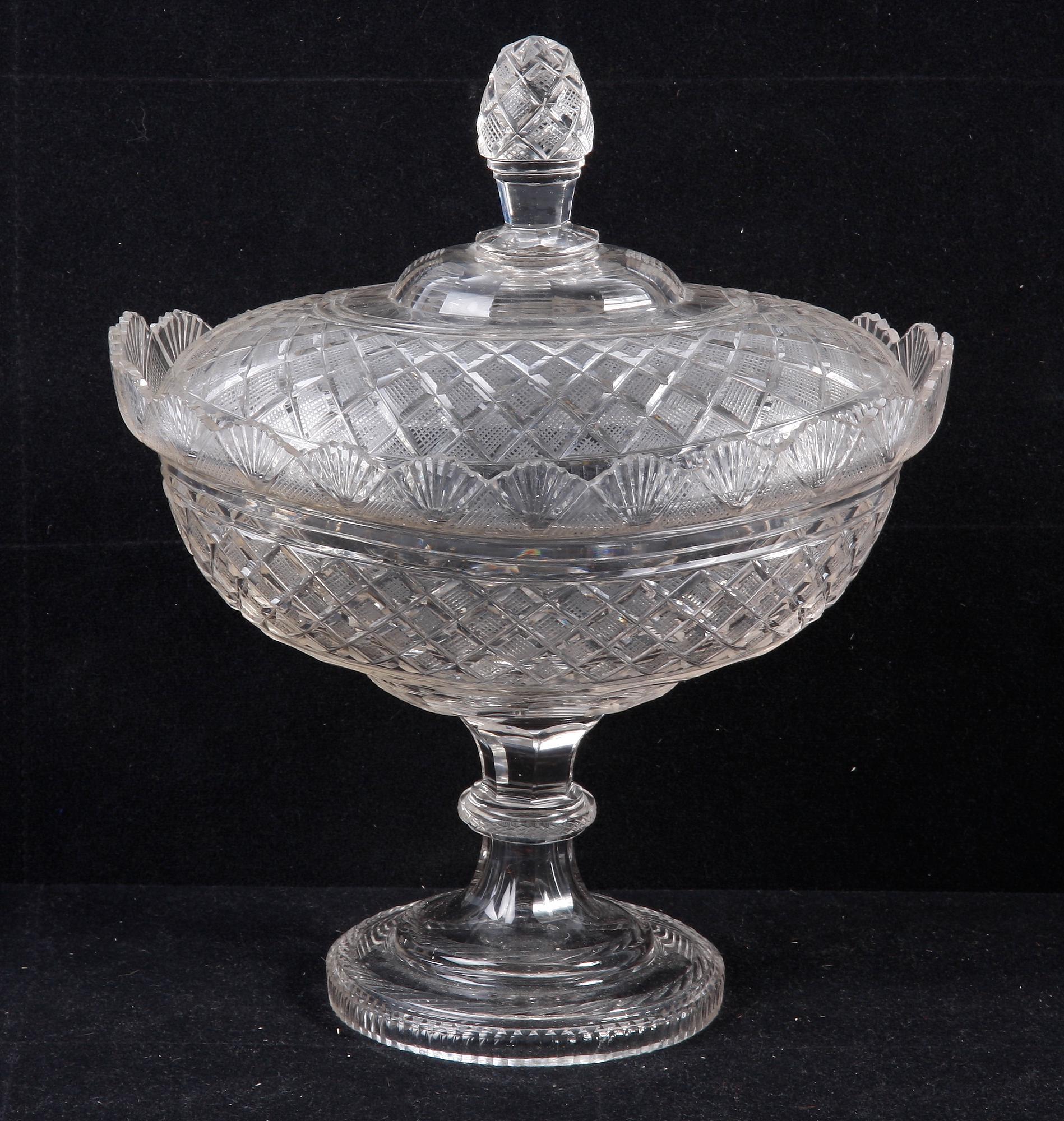 BONBONJÄR, glas, 1800-talets andra hälft.