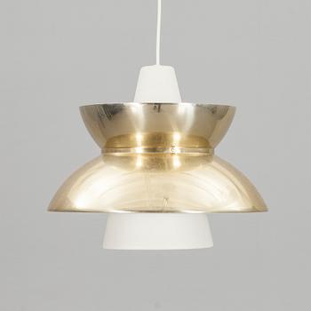 TAKLAMPA, Jörn Utzon för Louis Poulsen, Danmark.