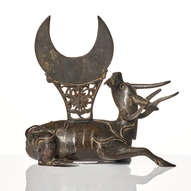 Spegelhållare, brons. Mingdynastin (1368-1644).