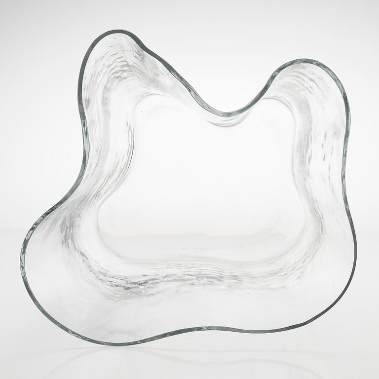 Alvar Aalto, vase, 3031, signed Alvar Aalto for Iittala 1960s.