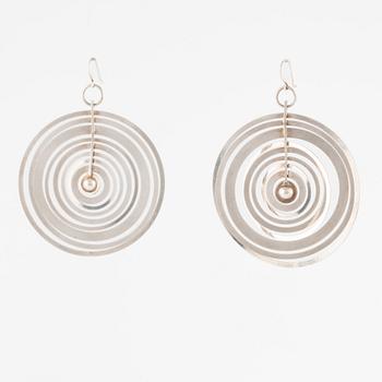 Tapio Wirkkala, a pair of earrings, "Moon", silver.