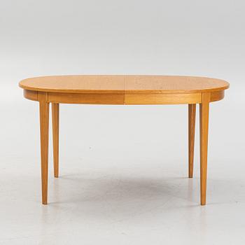 Carl Malmsten, a 'Herrgården' dining table, Bodafors. second half of the 20th century.