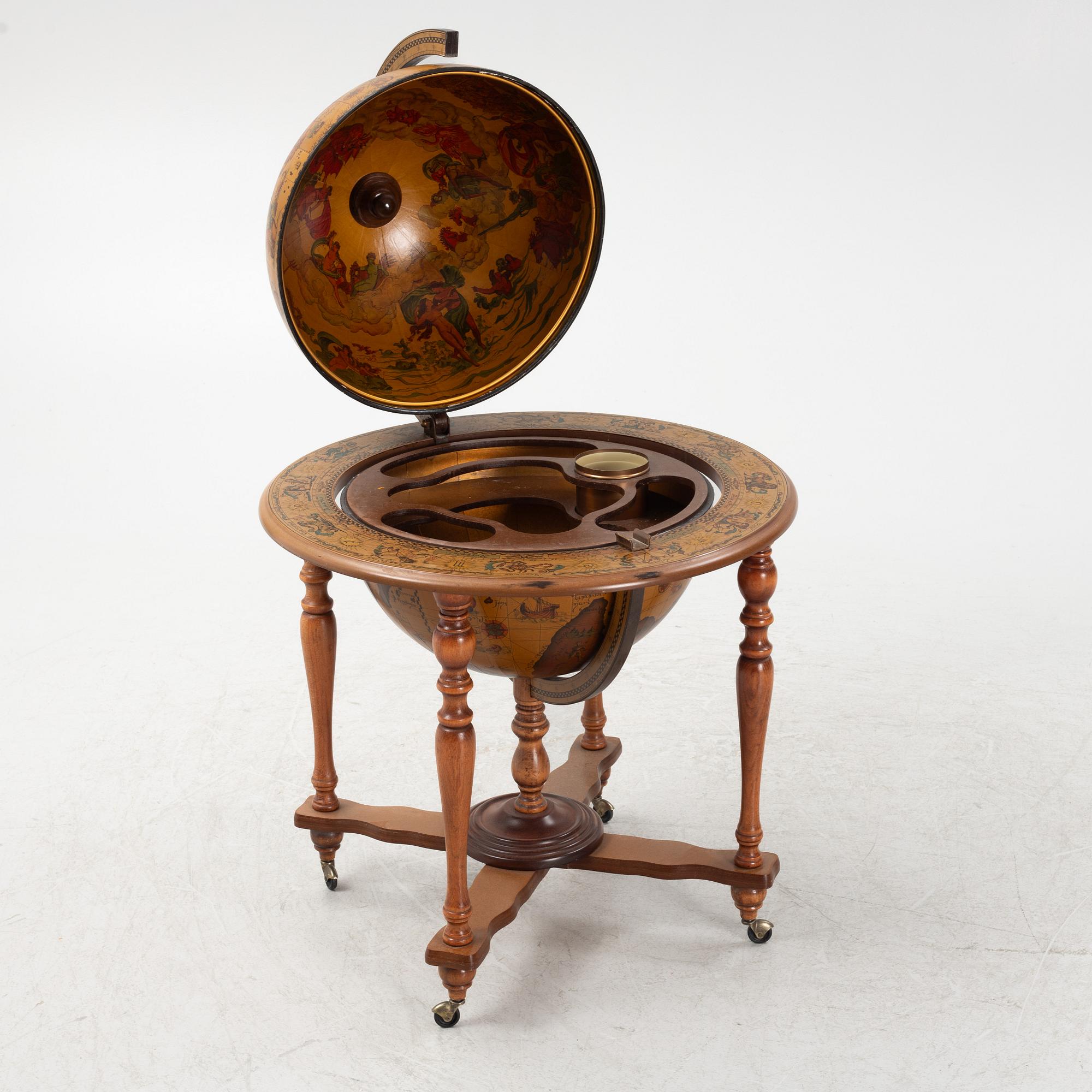 Barskåp, i form av jordglob, 1900-talets slut.