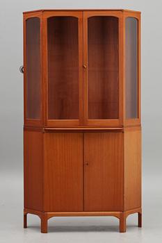 VITRINSKÅP, "Undantaget", Carl Malmsten, 1900-talets andra hälft.