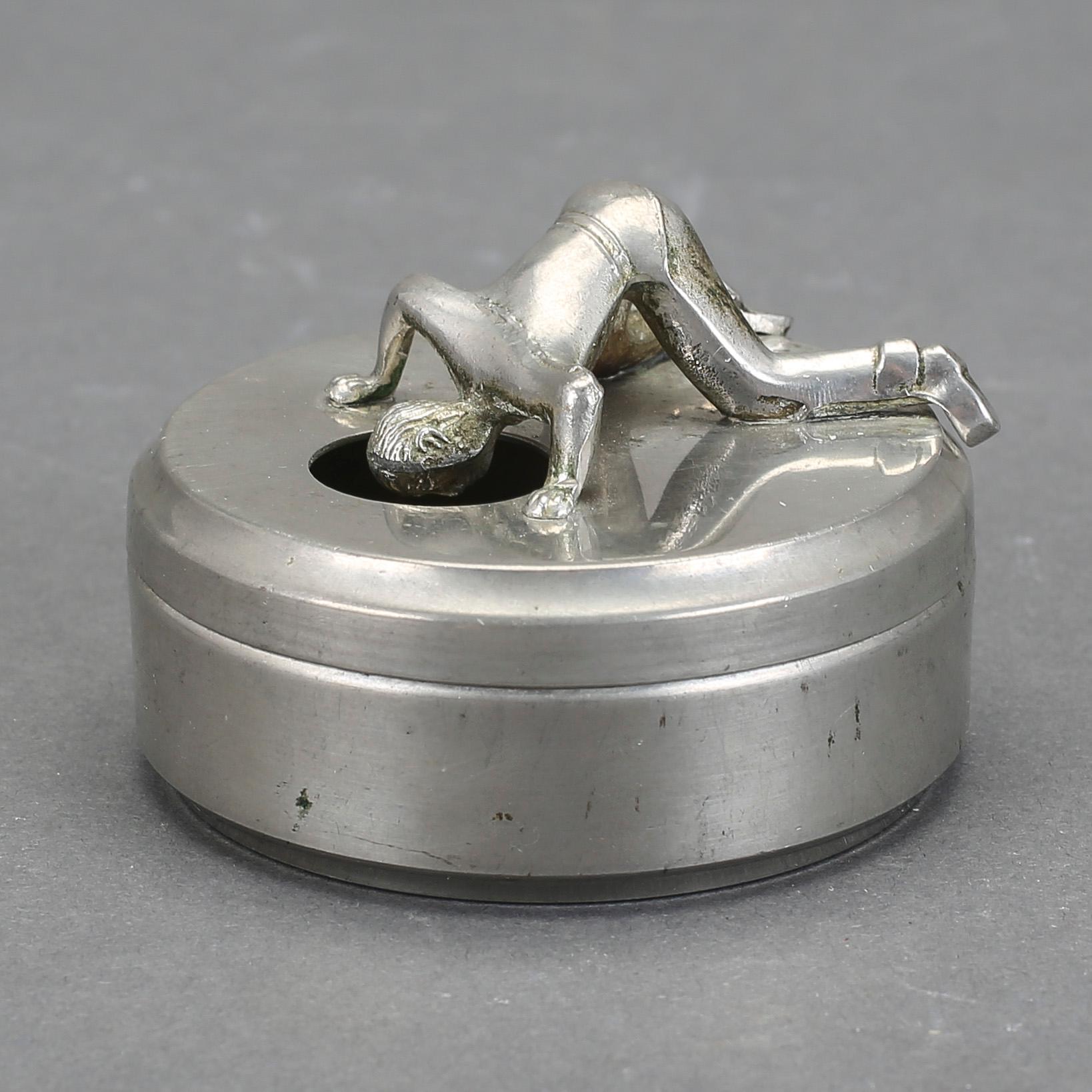 MANSCHETTKNAPPSASK, tenn, "Originell", Widerholm & Dahlberg, Eskilstuna, 1930/40-tal.