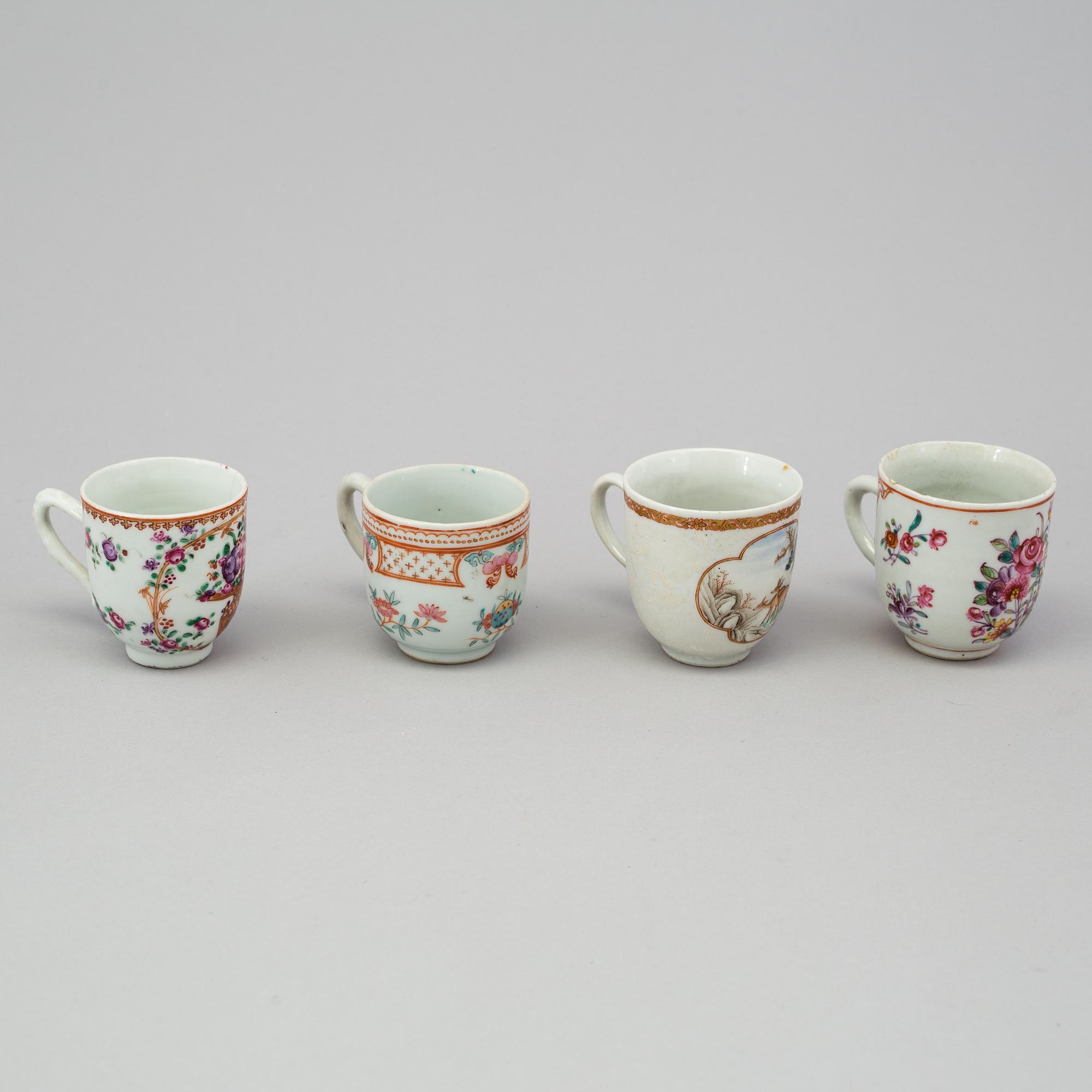 A group of 29 cups, one CREME POT and 8 saucers, Chinese export porcelain, 18th century.