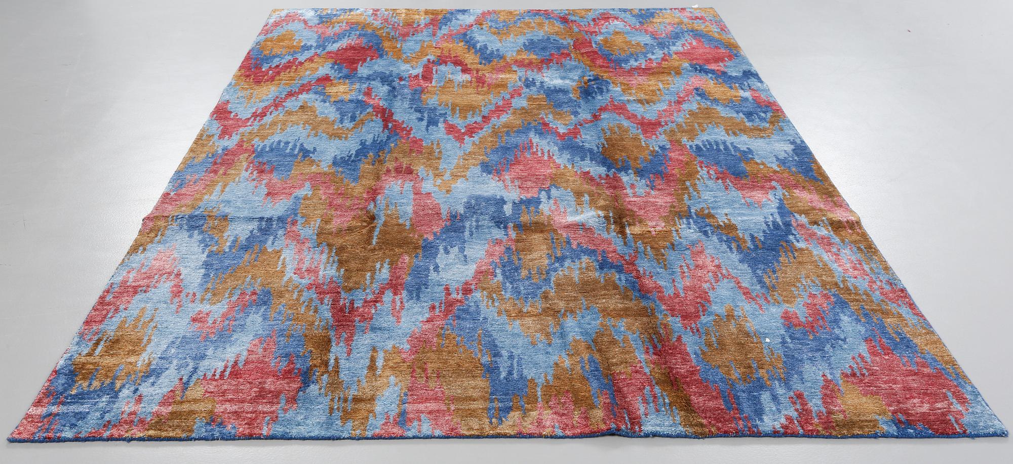 MATTA, Indien/Tibet, bambusilke, 294 x 214 cm.