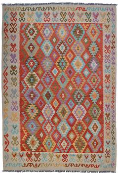 A RUG, kilim, ca 290 x 207 cm.